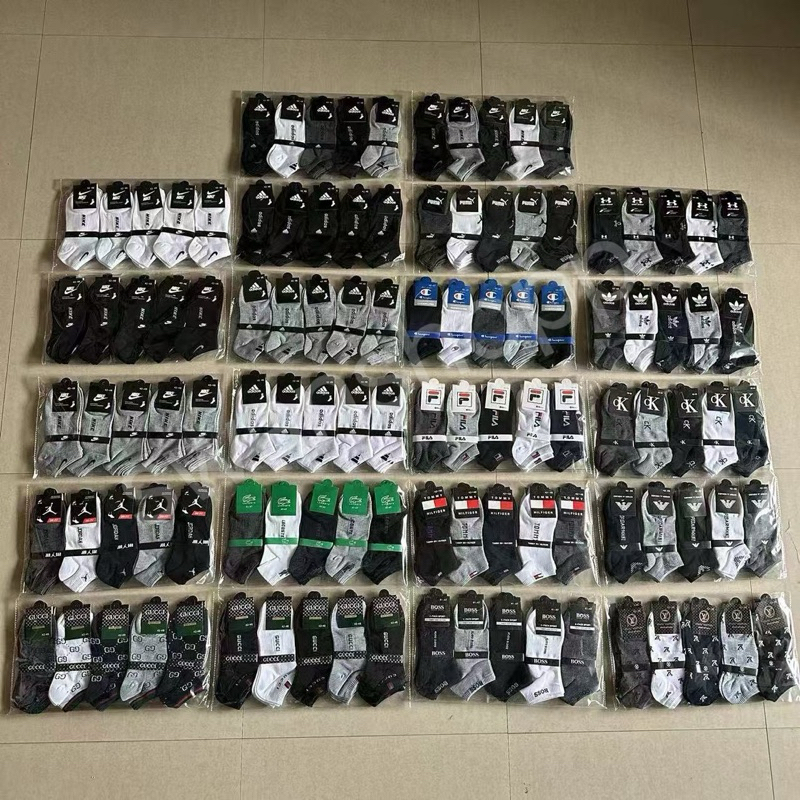 ส่งจากไทย （แพ็ค10คู่5สี/มี4แบบให้เลือก）ถุงเท้าข้อสั้น สำหรับใส่ทำงาน ใส่ได้ทั้งชายหญิง เนื้อนุ่ม ใส่สบาย