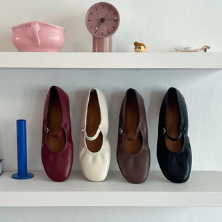 Twotwntytwo.Stores “Jodie MJ soft shoes “