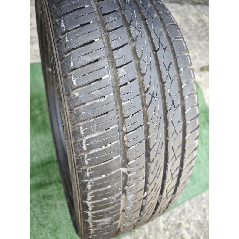 ยางเปอร์เซ็นต์ Giti comfort SUV 880  ขนาด 235/50 R19 ปี 17 เส้นละ 100 บาท