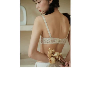 PrettyLady Shop（6900）ชุดชั้นในลายดอกไม้ ดันทรง ไม่มีโครงเหล็ก สำหรับผู้หญิง