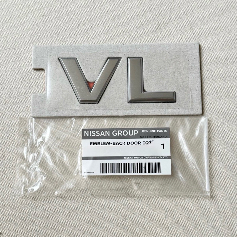 📌แท้ศูนย์ โลโก้ VL ตัวหนังสือฝาท้าย NAVARA NP300 ขนาด 9x3.5cm D23 (AYE-93496-4JA0B)