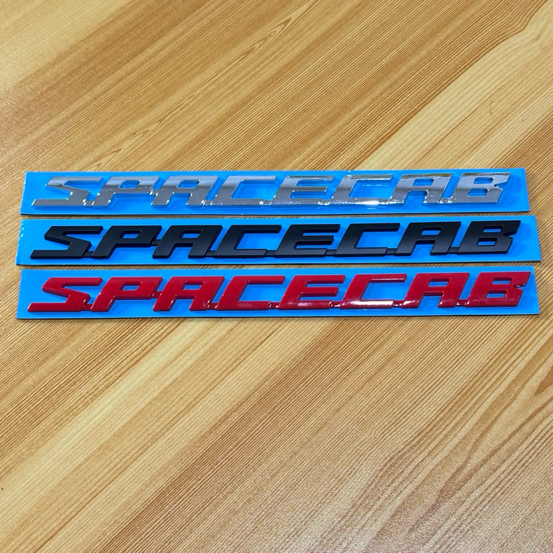 โลโก้ Spacecab ติดข้างประตู ISUZU D-MAX ออนิว ปี 12-19  ราคาต่อคู่