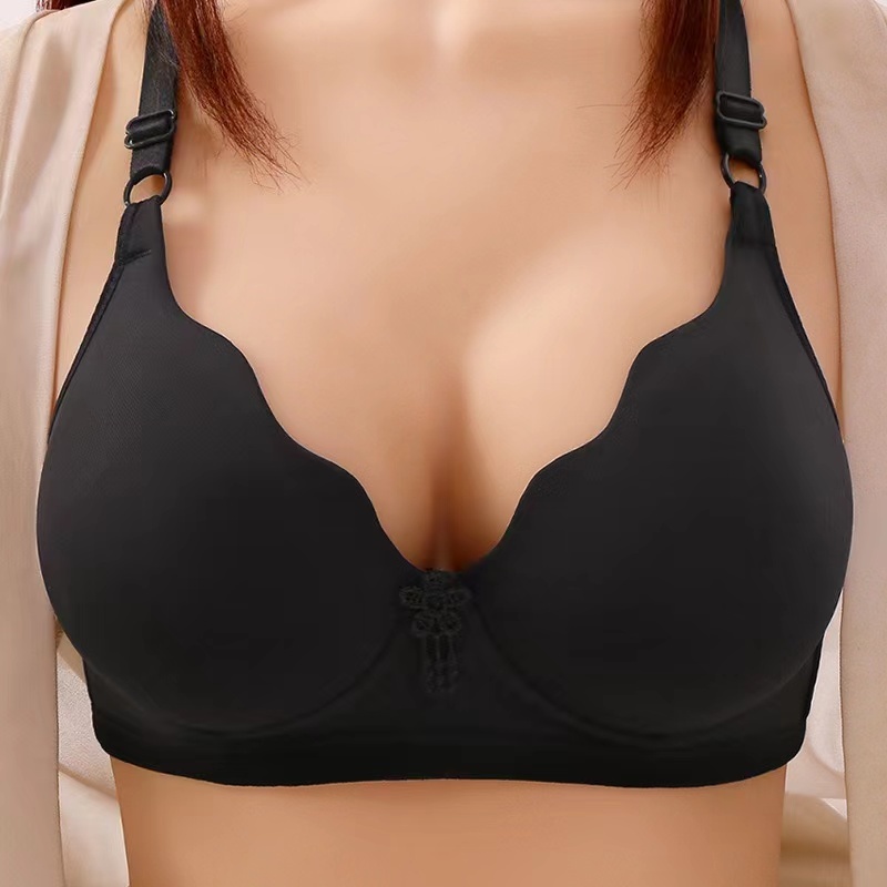 เสื้อในแฟชั่น ไม่มีโครง มี3ตะขอ คัพB ผ้าโพลีเอสเตอร์ ของส่งจากไทย 213 ผู้หญิง Wo