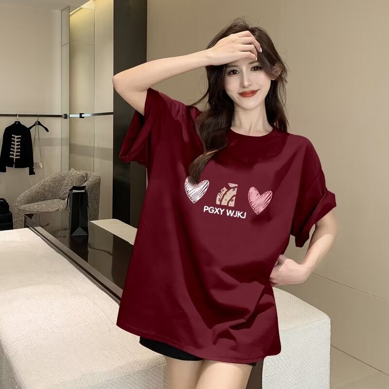 fashiongirl1688 เสื้อยืดแขนสั้น ผู้หญิง สีแดงลายสกรีนหัวใจหน้า-หลัง สุดน่ารัก ทรงหลวม พร้อมจัดส่ง