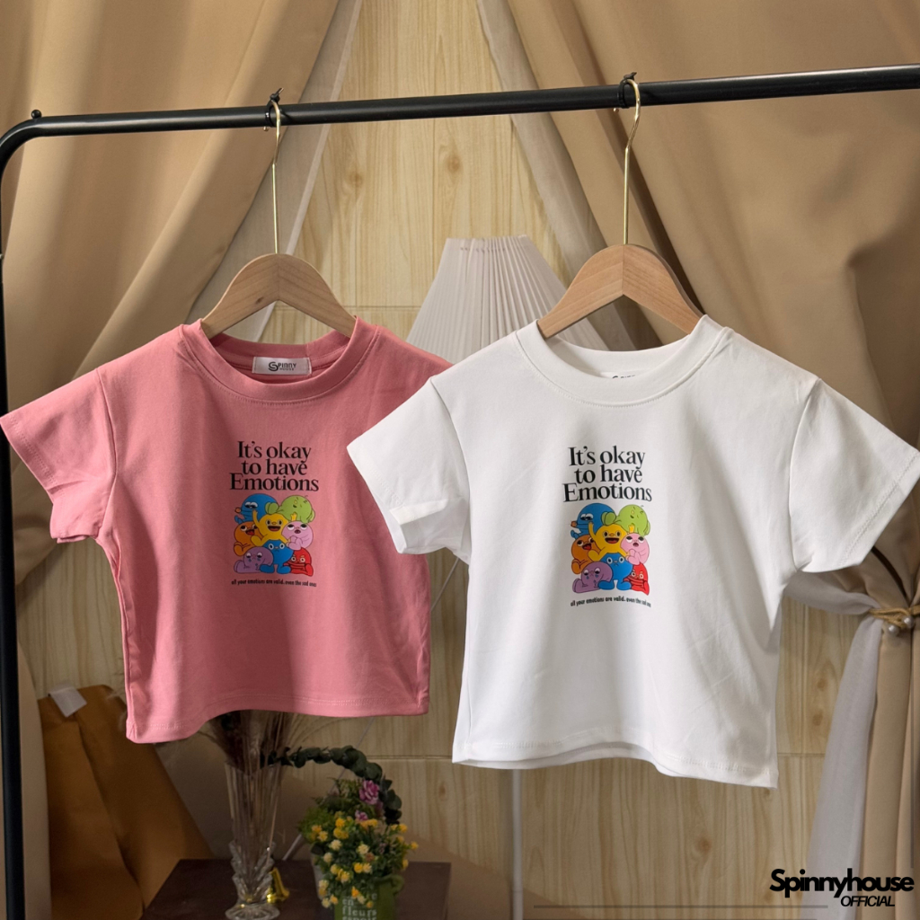 SpinnyHouse เสื้อครอปผ้ายืดยูนิ สกรีนลายแน่น ทรงสวย ใส่แมตช์ลุคง่าย ใส่เที่ยว สินค้าพร้อมส่ง รุ่น ครอปการ์ตูน