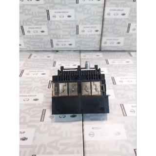 ฟิวส์ที่ขั้วบวกแบตเตอร์ 100 A  NISSAN NAVALA ( D40 ) และ NIS…