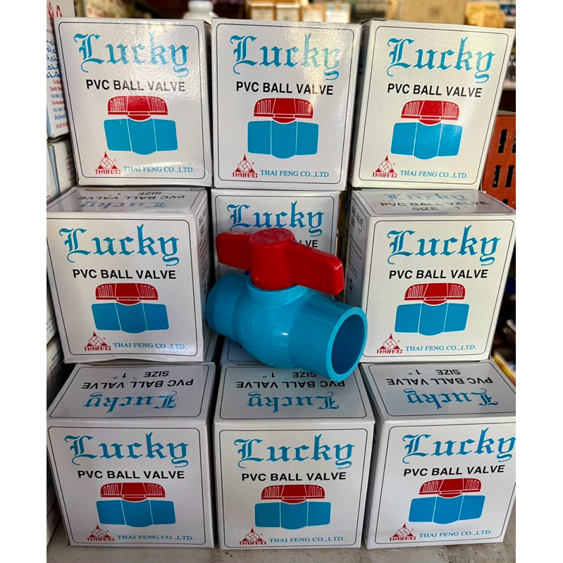 (แพ็ค10,15,20 ชิ้น) บอลวาล์วPVC 1 นิ้ว LUCKY