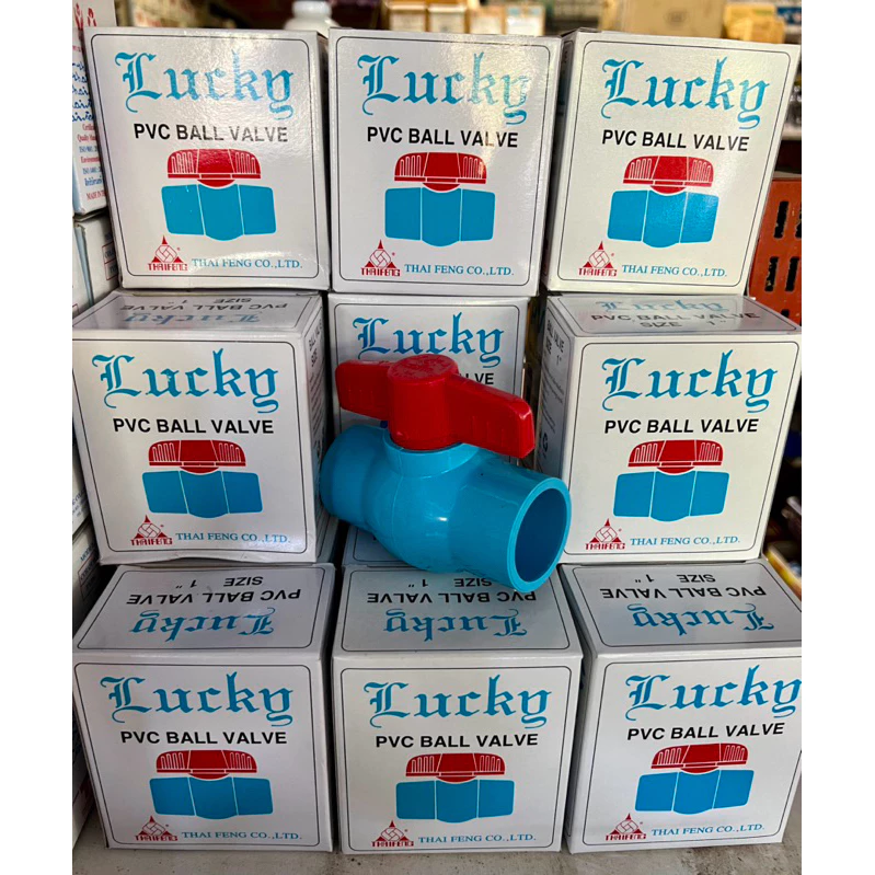 (แพ็ค10,15,20 ชิ้น) บอลวาล์วPVC 1 นิ้ว LUCKY