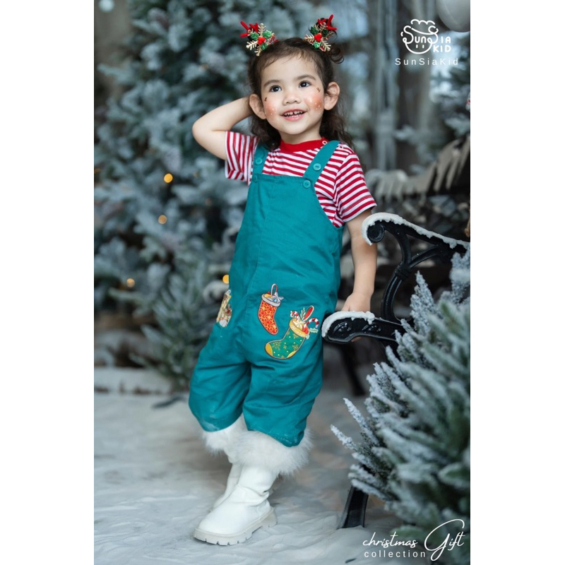 ชุดคริสต์มาส Top & Overalls - Christmas Gift