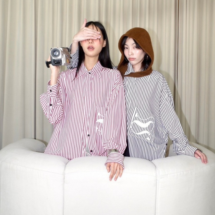 Akkara Studio - Dune Shirt เชิ้ตแขนยาวลายริ้วผ้าใส่สบายมาก