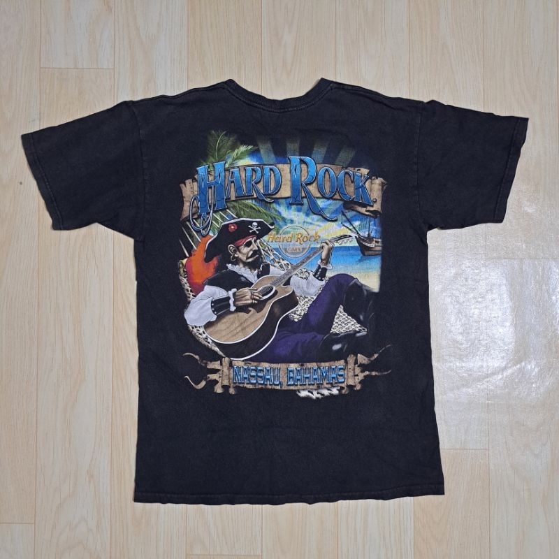 เสื้อวินเทจ เสื้อมือสอง Hard Rock CAFE NASSAU BAHAMAS size M