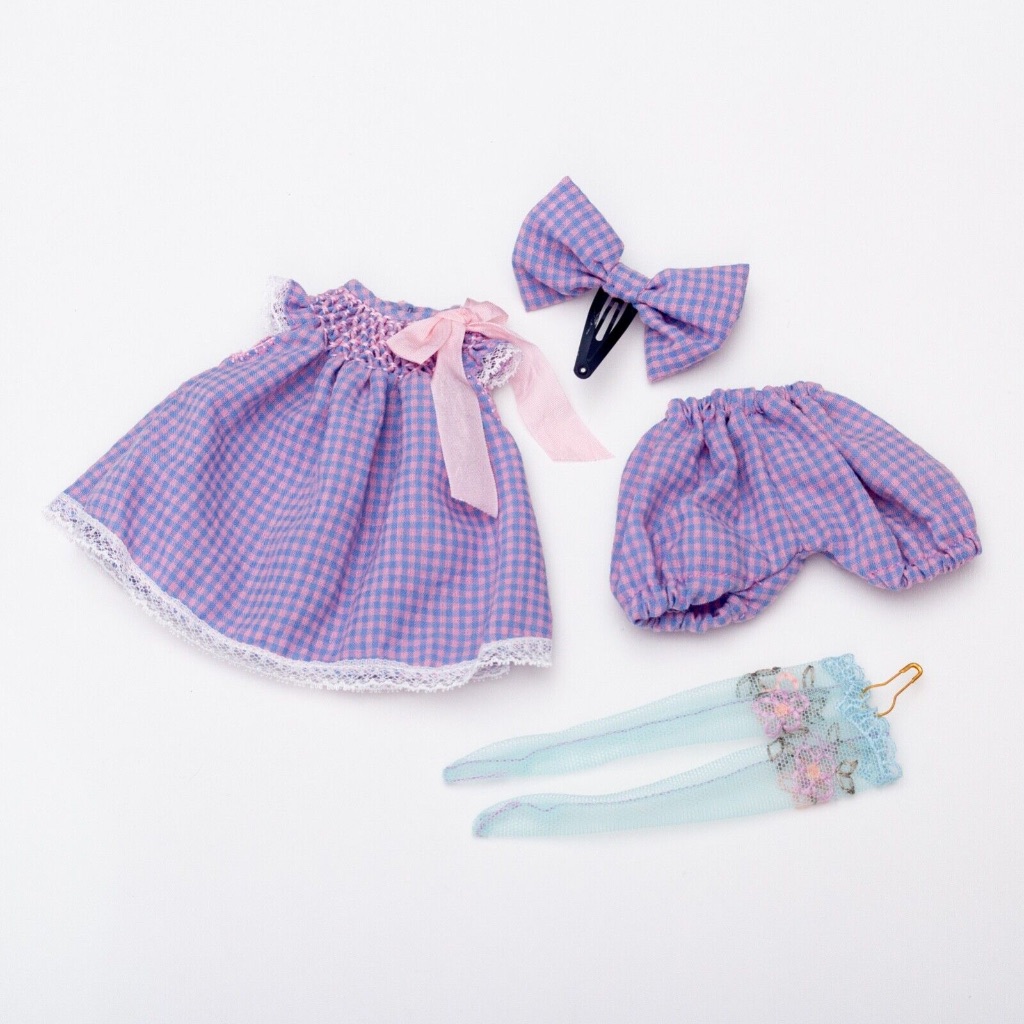 **พร้อมส่ง**ชุดตุ๊กตาบลายธ์,Ob22,Ob24,ลิกกะ,Hehe,เอโซน,ไอซี่,Pullip หรือตุ๊กตาขนาด 1/6 (Blythe, Ob22