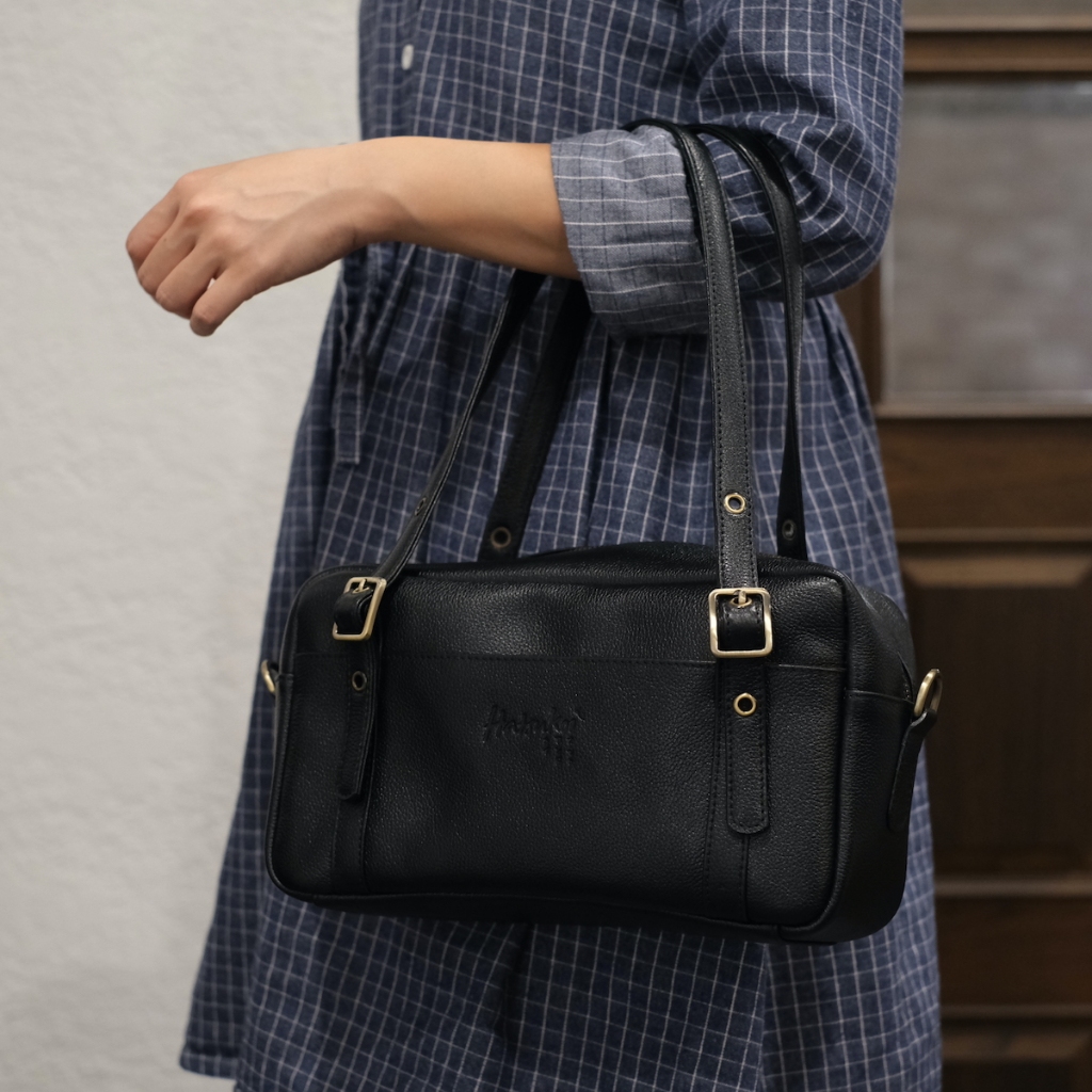 กระเป๋าหนังแท้รุ่นใหม่!! น่ารักสุดๆ ขึ้นไหล่ได้ สะพายข้างได้ จุเบา หนังวัว Minato by Hatsukoi Bag