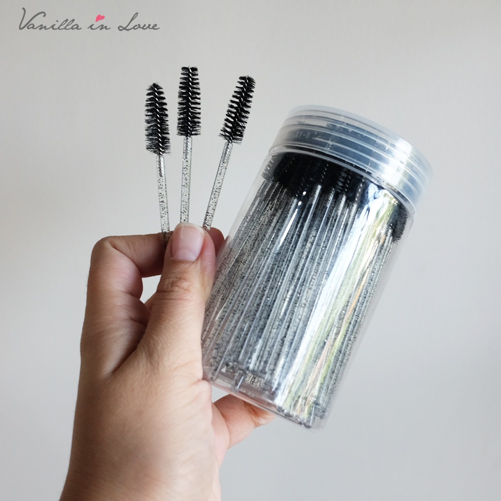 SB84 แปรงมาสคาร่าแบบใช้แล้วทิ้ง แปรงคิ้ว Disposable Mascara Brush แพค 100 ชิ้น พร้อมกระบอก