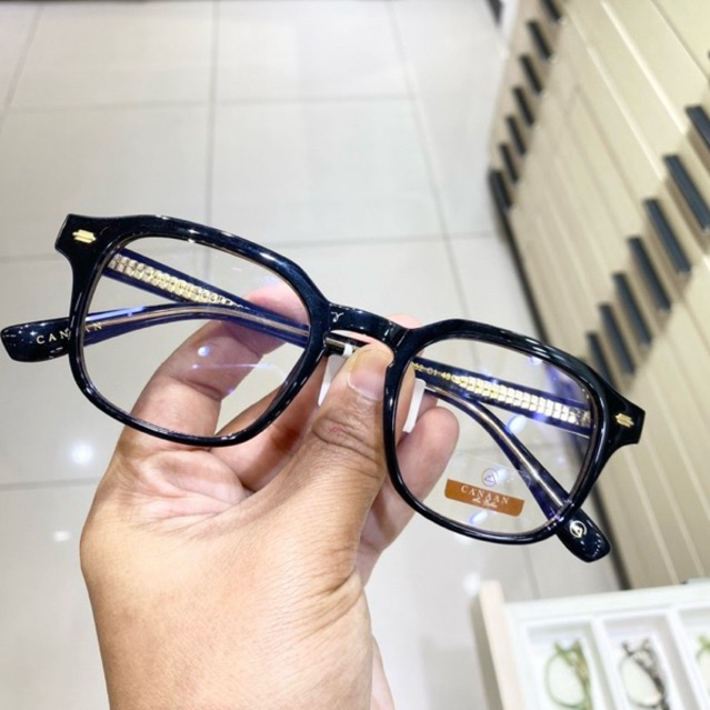 แว่นตา ออกเเดดเปลี่ยนสี สไตล์วินเทจ สุดฮิต  เเบรนด์canaan สั่งตรงจากโรงงาน กัน UV400 สามารถนำกรอบเปลี่ยนเลนส์สายตาได้