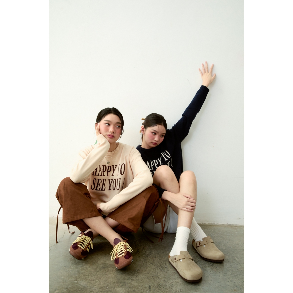 HPSY Knit Sweater - Knit Sweater ทอเนื้อนุ่มแขนยาวออกมาทอเป็นคำว่า typo คำว่า HAPPY TO SEE