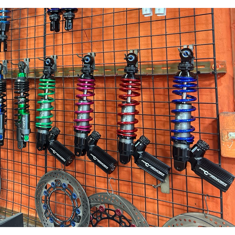 โช๊คProfender ตัวเก่าตรงรุ่น Giorno ,lead  สูง320,300 สีดำ,สีแดง(ทำสีสปริงหรือเพิ่มเม็ดปรับ)