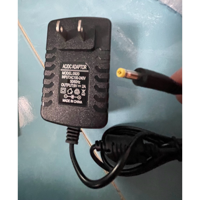 อะแดปเตอร์พาวเวอร์ซัพพลาย AC 100V-240V AC 9V 2A 2000mA สําหรับกล่องรถเข็น ลําโพงบลูทูธ