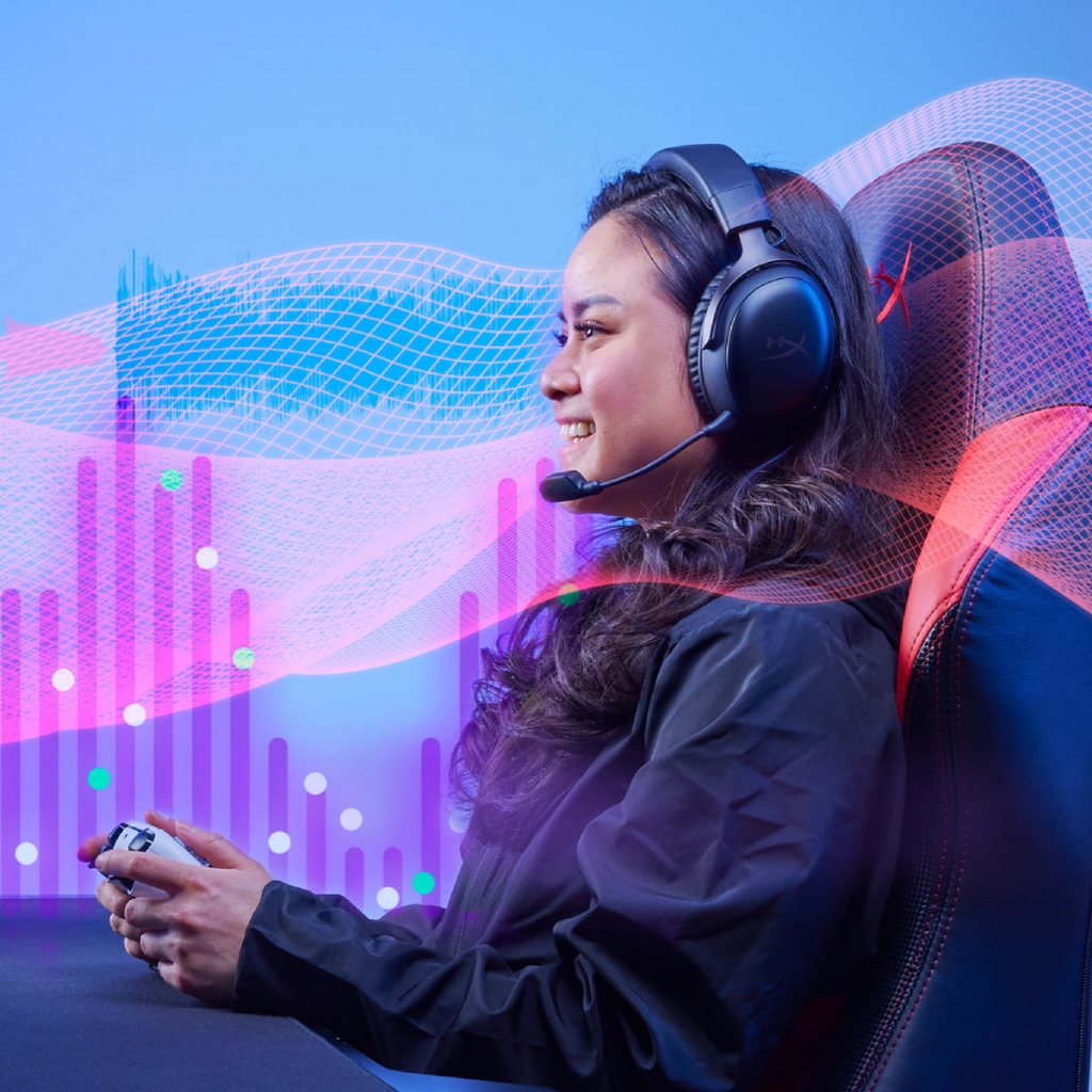HyperX Cloud III Wireless Headset Gaming หูฟังเกมมิ่งไร้สาย (รับประกันสินค้า 2 ปี)