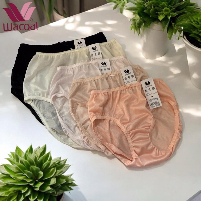Wacoal กางเกงชั้นในผ้าโพลีเอสเตอร์ นุ่มลื่น ใส่สบาย รุ่นWU3336/4336