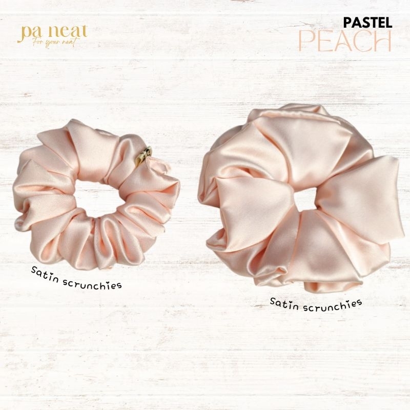 pa neat satin scrunchies ยางรัดผมโดนัท ผ้าซาติน Pastel peach