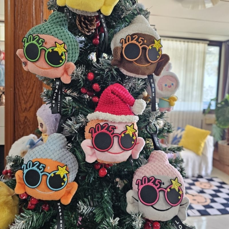 แว่นตาพวงกุญแจหลวงเจ๊ Amitofo คอลเลคชั่น HNY 2025