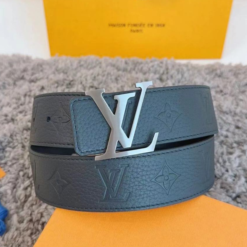 LV หลุยส์วิตตอง LOUIS VUITTON Classic print ทนทาน leather men belt ของแท้ 100% (กล่องของขวัญ+ถุงเก็บฝุ่น+ใบแจ้งหน）