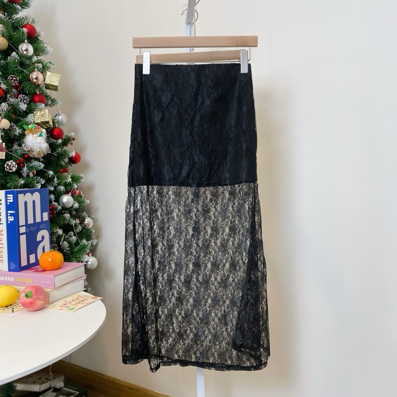 SIS.ON | พร้อมส่ง เสื้อผ้าแฟชั่นผู้หญิง กระโปรงยาว ลูกไม้ No.23