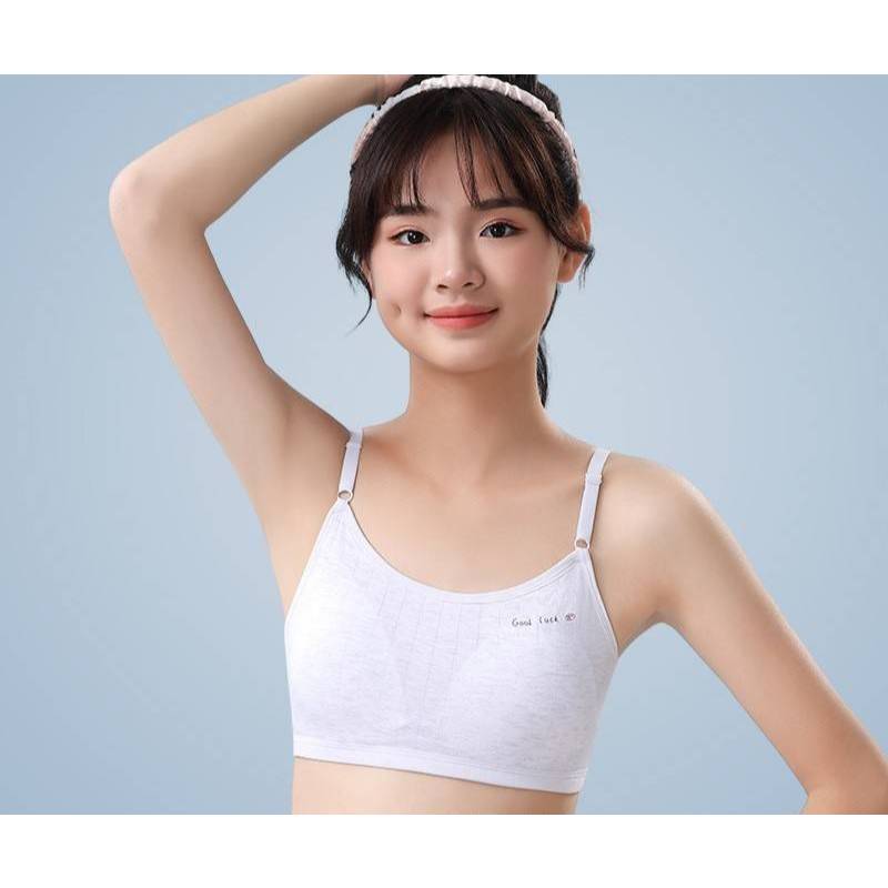 #086 เสื้อในเด็กหญิง  12-15 ปี สายสลิงปรับได้ฟองน้ำเย็บติด