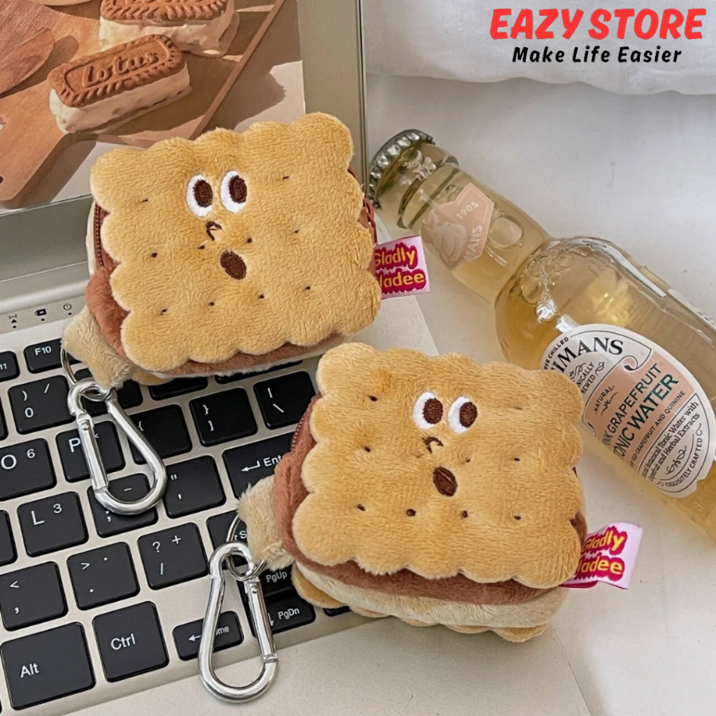 EAZY กระเป๋าใส่หูฟัง Biscuit GG ทรงบิสกิตสุดน่ารัก สำหรับแอร์พอด ขนนุ่มนิ่ม กันกระแทกได้ สไตล์เกาหลี รุ่นปี2025