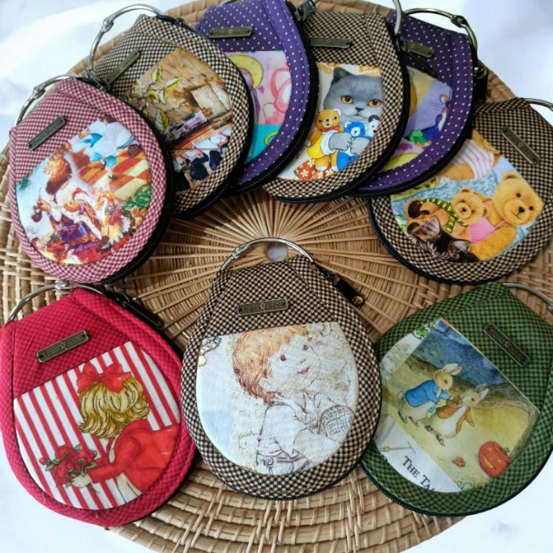 Key Cover Handmade 🗝️🏡 กระเป๋าเก็บกุญแจ ปิด-เปิด ด้วย ซิป YKK ด้านในมี 2 ห่วง เก็บกุญแจได้ทั้งบ้าน ลายน่ารักไม่ซ้ำใคร