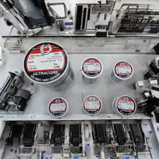 ตะกั่วบัดกรี โลหะบัดกรี ULTRACORE 0.8 มิล น้ำหนัก 0.25 0.5 1.00 lb ดีบุก60/ตะกั่ว40 ISO 9001 14001