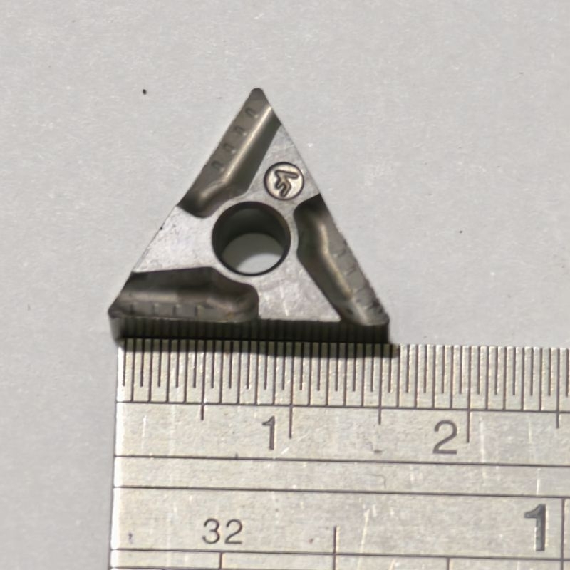 เม็ดมีด Insert T16  สำหรับงานเซาะข้าง มีซ้ายและขวา กลึงเหล็กแข็ง เหล็กเหนียว   เหล็กเพลา แบรนด์ มิตซูบิชิ มือสอง สภาพดี - รูปที่ 2