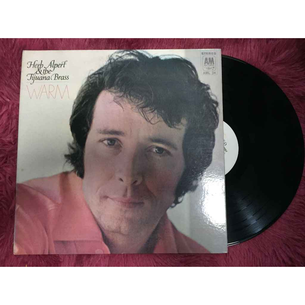 Herb Alpert & The Tijuana Brass – Warm ขนาด 12 นิ้ว LP A107