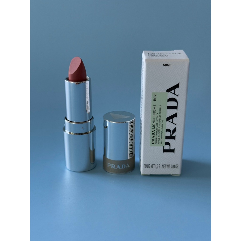 ของแท้ 💯% ลิปสติก P R A D A Monochrome Hyper Matte B02 QUARTZ ขนาด 1.3 g