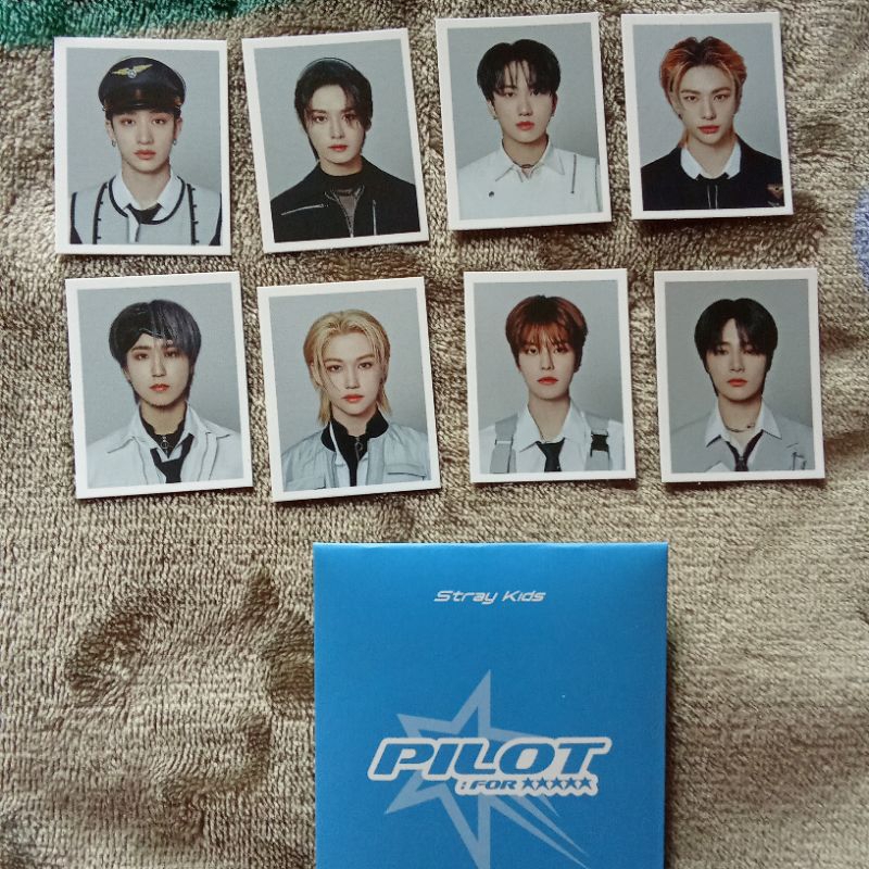 Straykids ID photo set  จำหน่ายแยกเมมเบอร์ Pilot 5star/ SKZ's Chocolate Factory