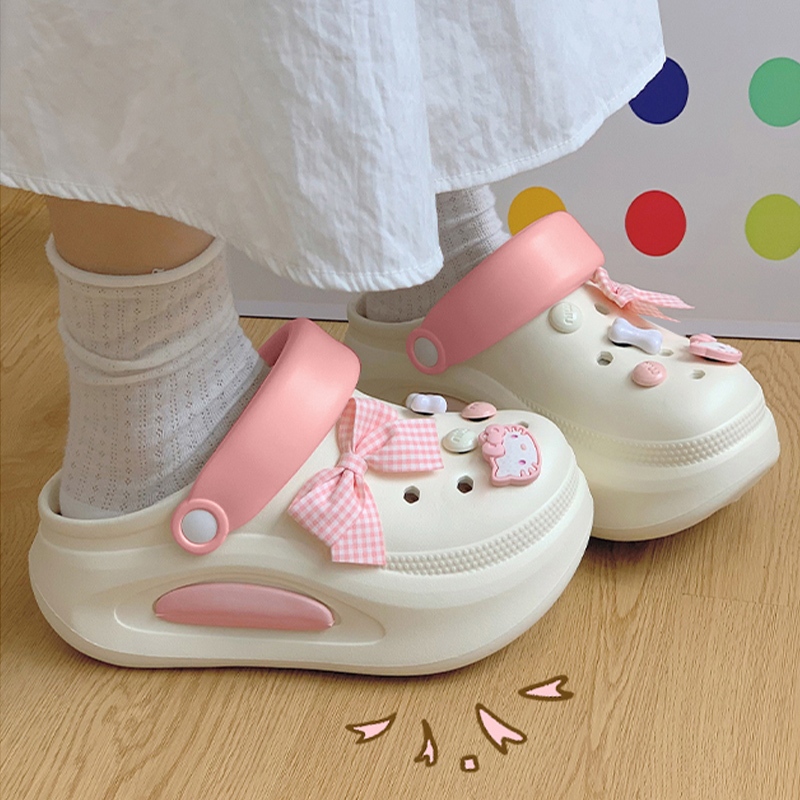 GFShop NEW รองเท้าแตะหัวโต ทรงแฟชั่นน่ารัก ใส่ได้ทุกวัย โทนสีไม่ฉูดฉาดมาก วัสดุยางนิ่มใส่สบาย มีตัวติดแถมให้ด้วยคือคุ้มม ราคา ถูกที่สุด ดีลบีเคเค
