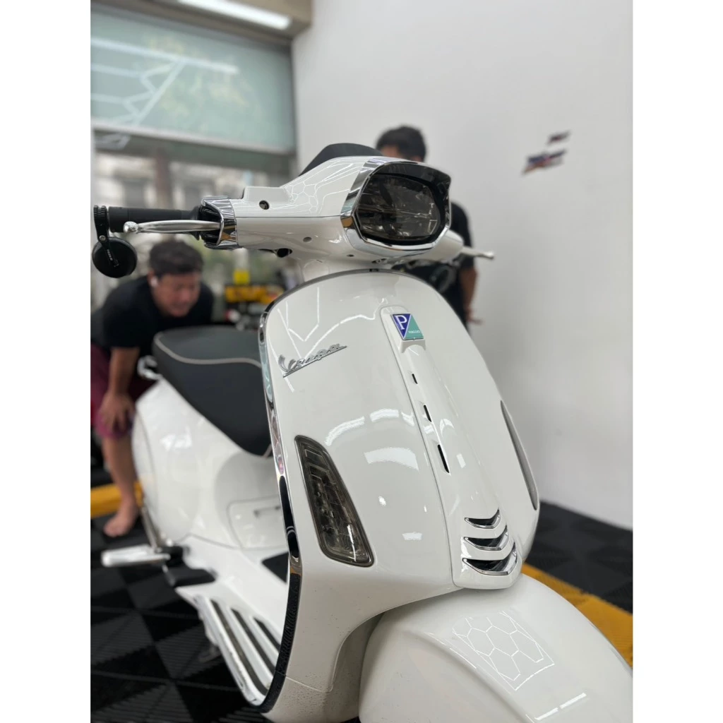 ฟิล์มกันรอย ชุดไฟ VESPA  SPRINT 2024-2025 thumbnail 4