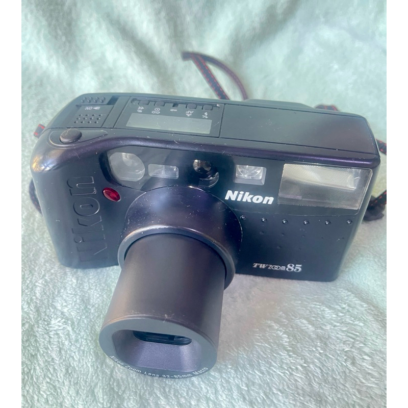 กล้องฟิล์มคอมแพค Nikon TW zoom 85 พร้อมเลนส์ Nikon zoom 32-85mm. มือ2 จากญี่ปุ่น สภาพดี