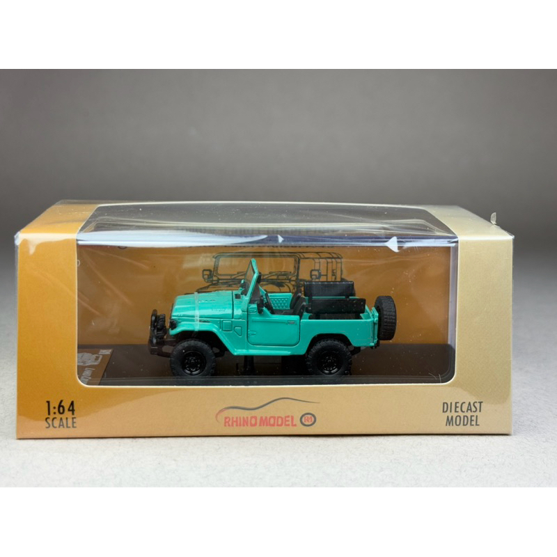 🔹Toyota Land Cruiser FJ40 Scale 1:64 ยี่ห้อ Rhino