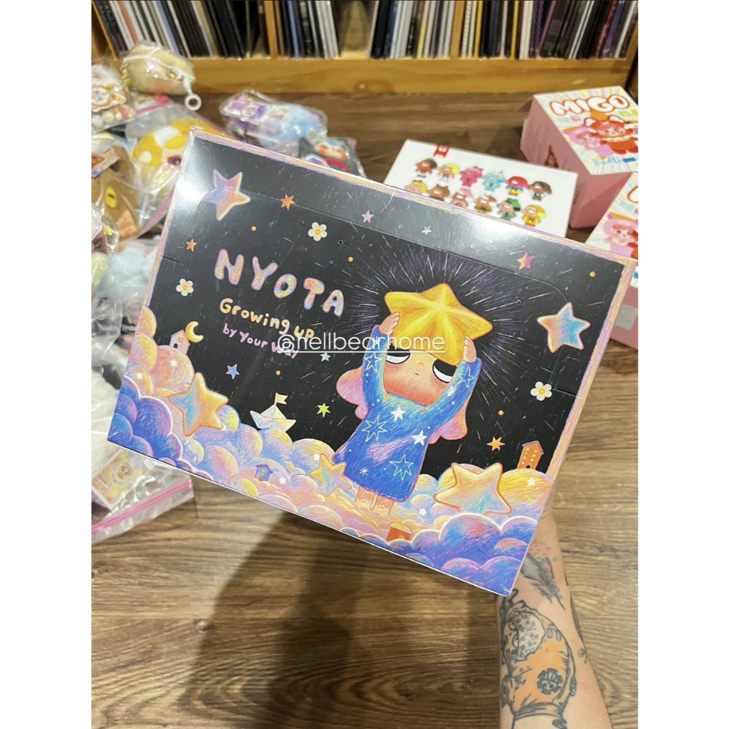 ⚡️ราคาโละ โค้ด30% เหลือ 2,390฿⚡️ พร้อมส่ง🇹🇭 Nyota Growing Up By Your Way Series ยก Box พวงกุญแจห้อยก
