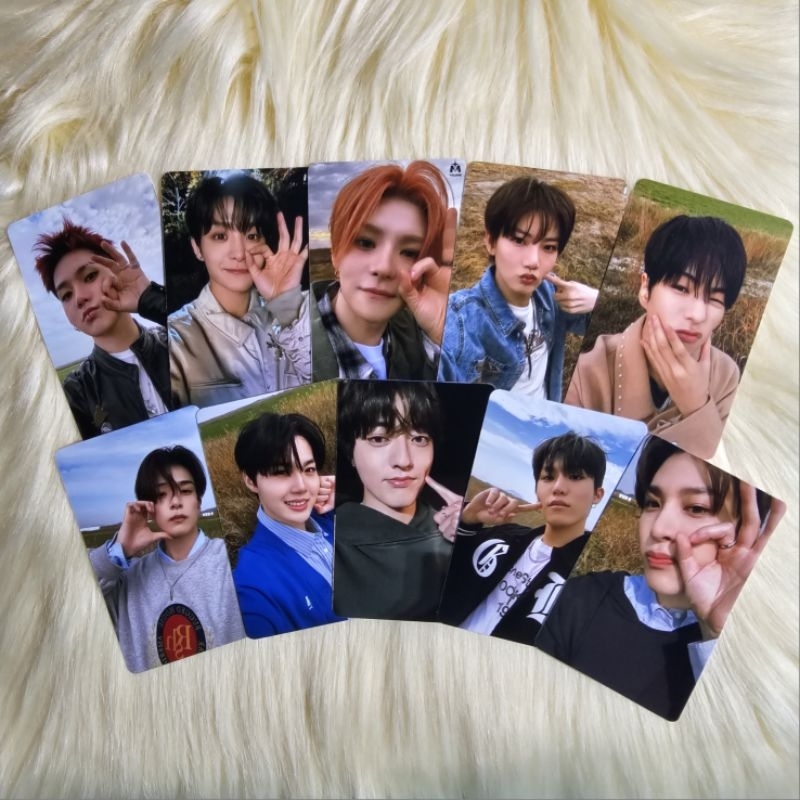 รับโฟโต้การ์ด  Photocard นามบัตร ขนาด5.5×9 cm ทำตามแบบลูกค้า ไม่มีขั้นต่ำ