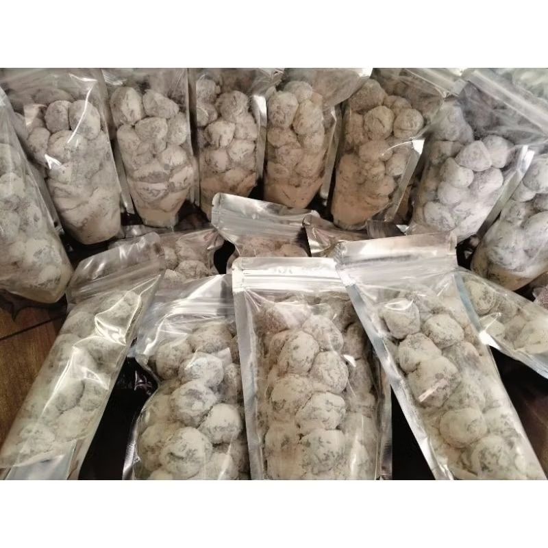 ขนมดูคลุกแป้ง ขนมพื้นบ้าน แพคละ 30 ลูก