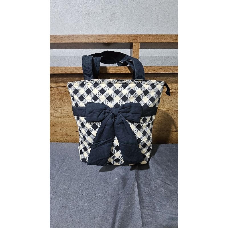 กระเป๋าสะพายนารายา(Naraya)สีดำ