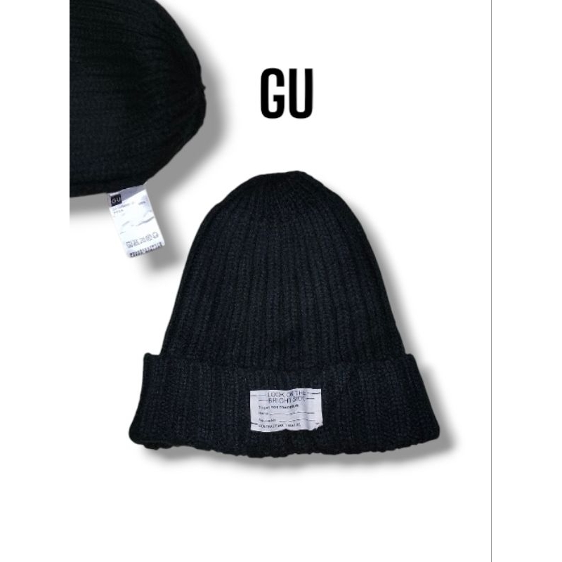 หมวกไหมพรม GU มือสอง สีดำ สภาพดี 🌟Free size🌟G013⚡