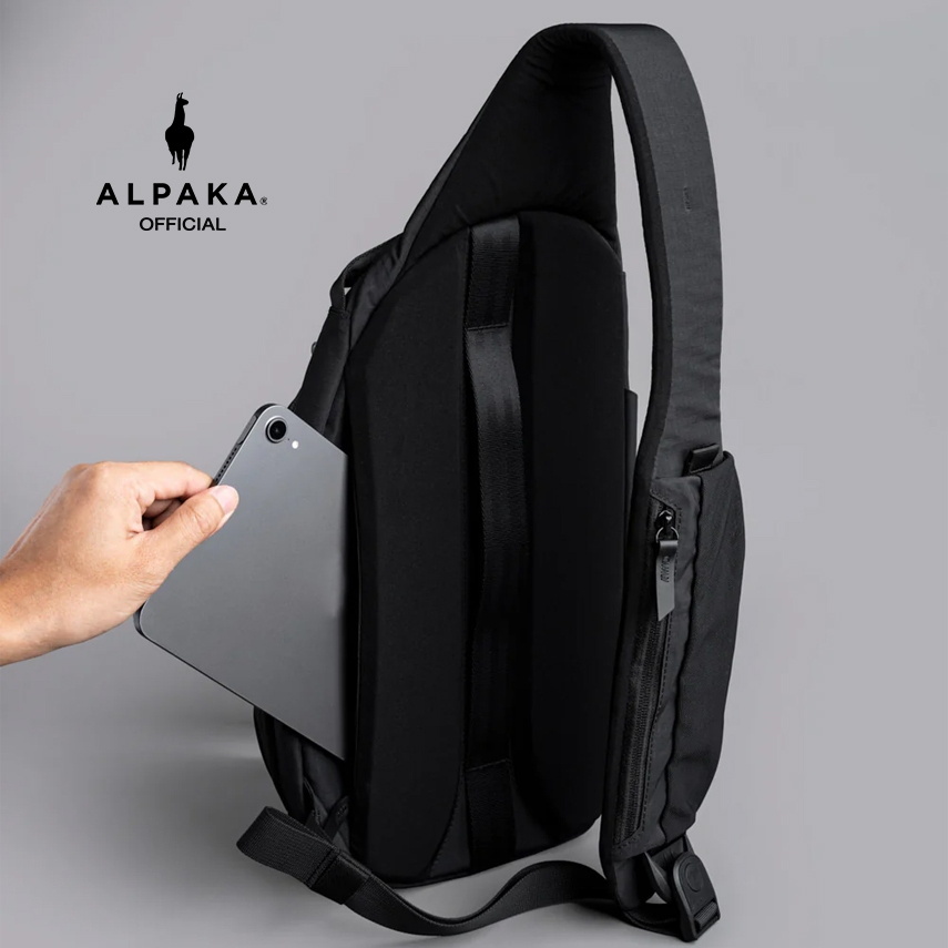 กระเป๋า Alpaka - Metro Crossbody Left / Right Shoulder Axoflux