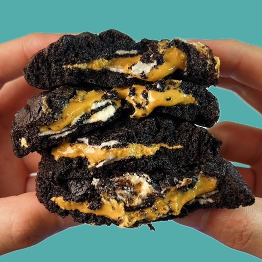 GROOEY'S SOFT COOKIE (MIDNIGHT PEANUT BUTTER) ซอฟต์คุกกี้ ช็อกโกแลตรสเนยถั่ว