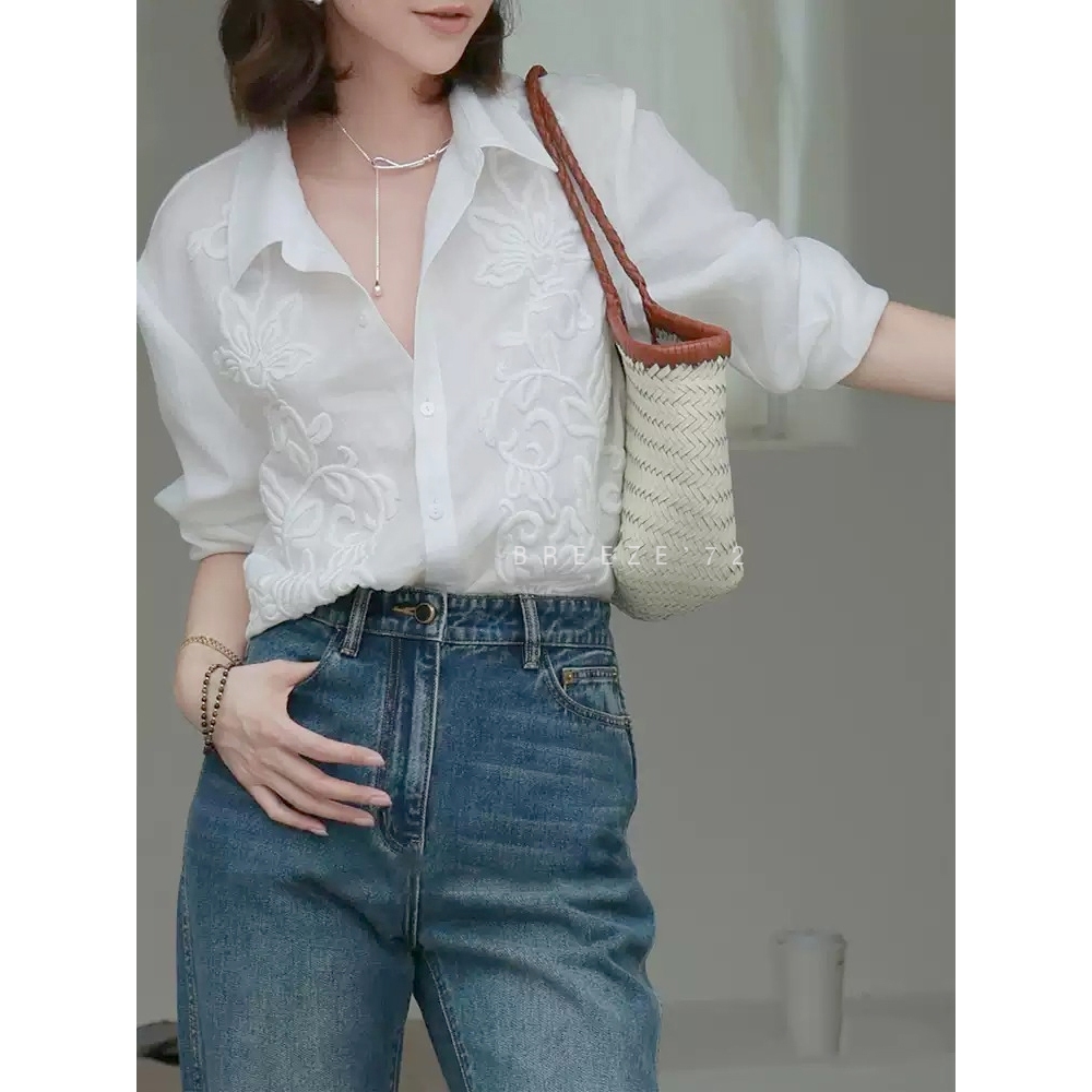 เสื้อเชิ้ตแต่งกิมมิกด้วยงานปัก MIRIN SHIRT