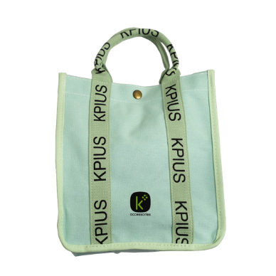 รับฟรี! กระเป๋าผ้า KPLUS สุดชิค สะพายข้างสบาย สไตล์มินิมอล