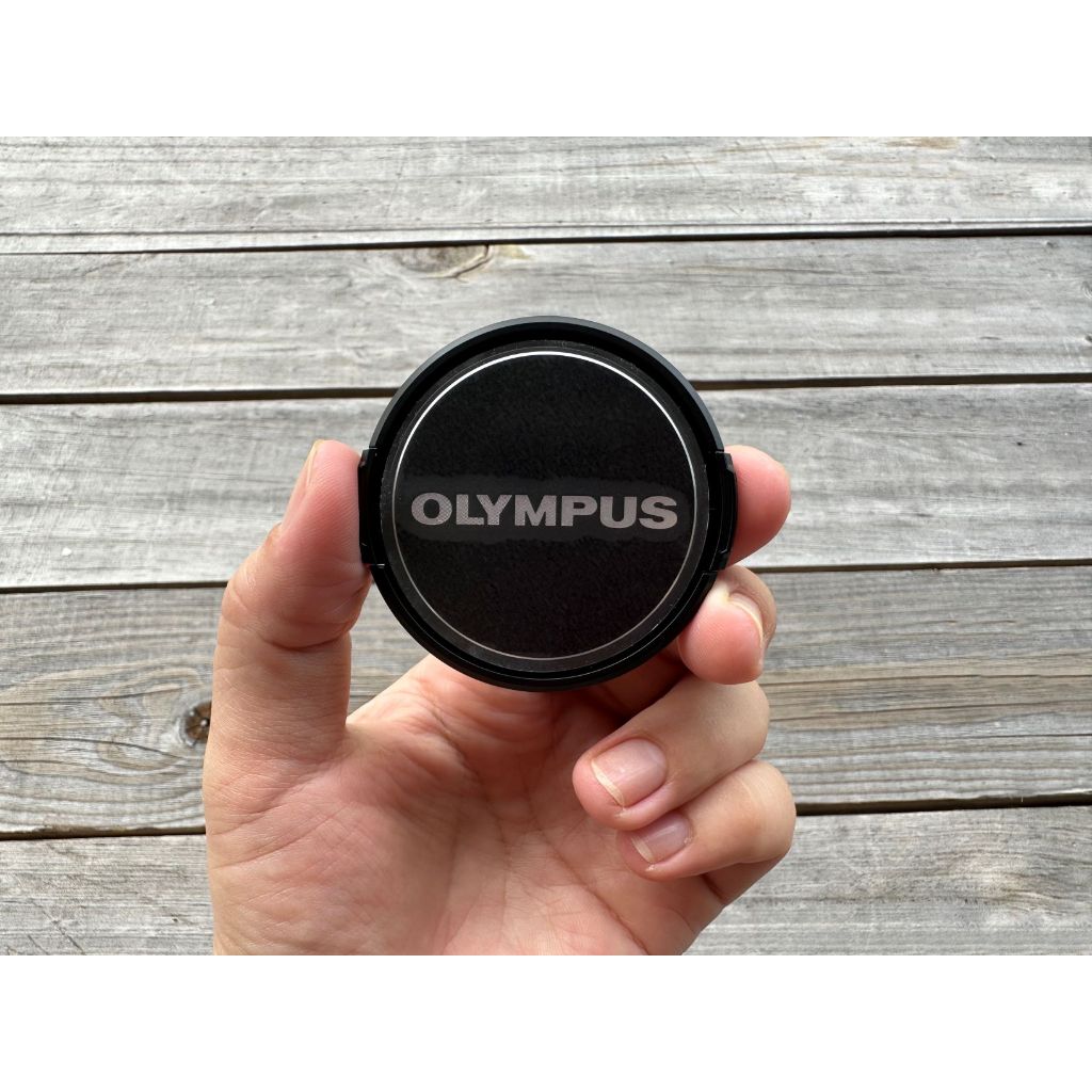 แท้ !!! ฝาปิดเลนส์โอลิมปัส Lens cap Olympus M.Zuiko Digital ED 12-50mm F3.5-6.3/Olympus M.Zuiko 9-18